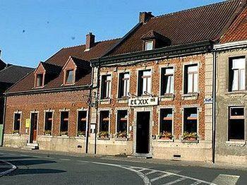 Auberge Le XIX Eme Thulin Bagian luar foto